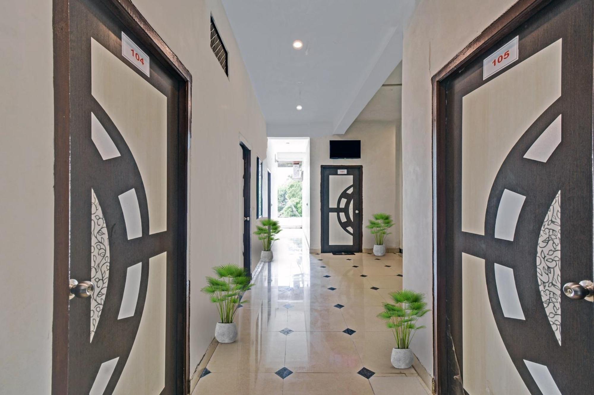 Hotel O Padharo Saa Udaipur Buitenkant foto