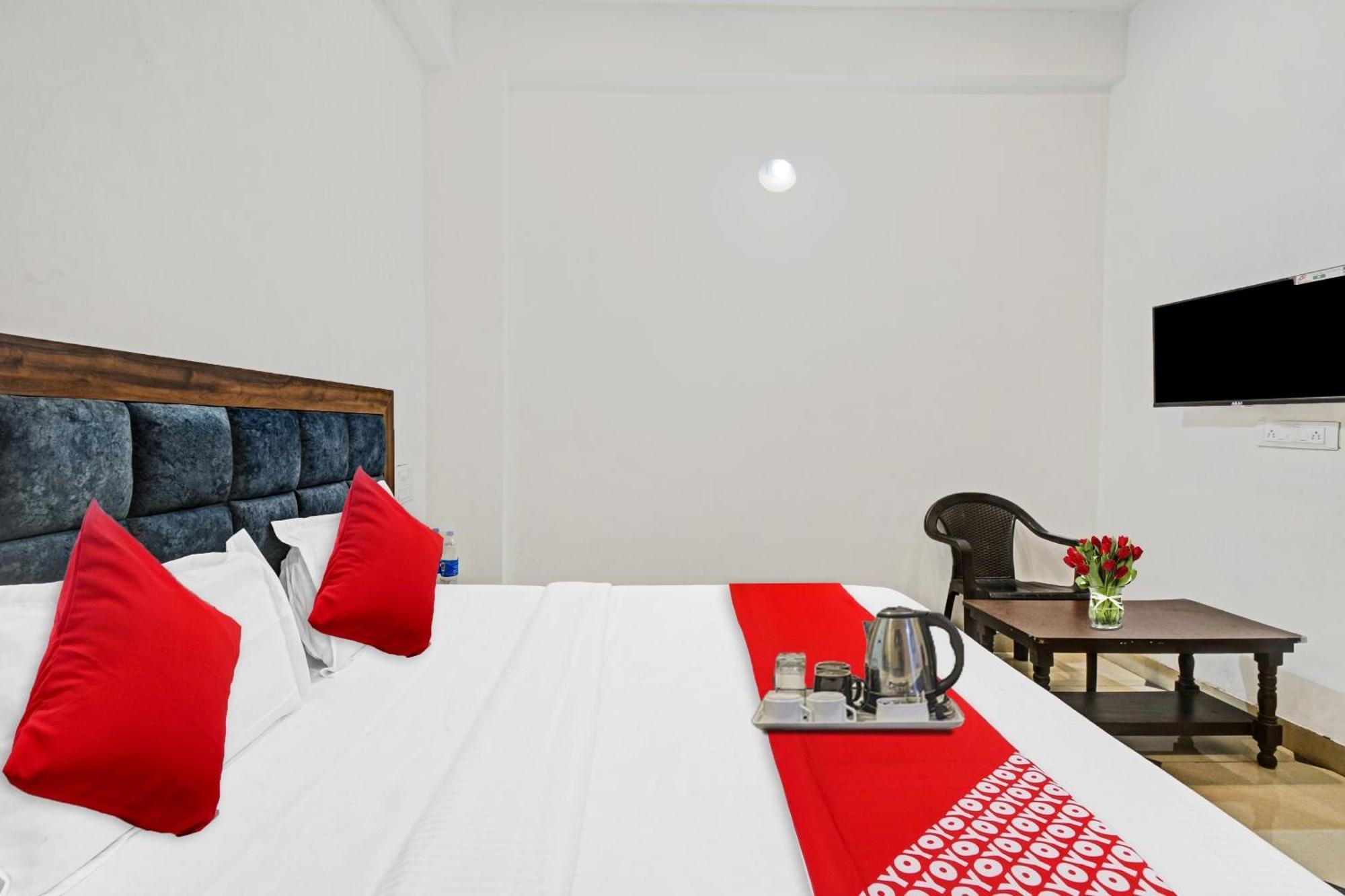 Hotel O Padharo Saa Udaipur Buitenkant foto